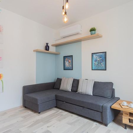Old Court Hideaway By Rent All كومو المظهر الخارجي الصورة